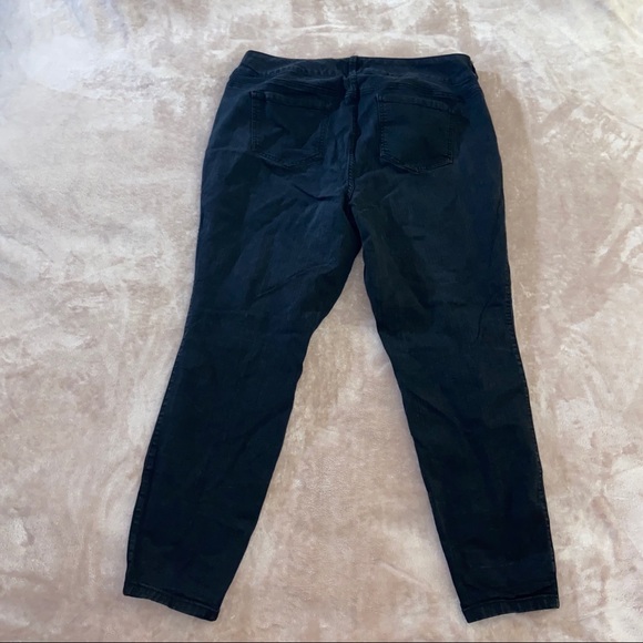 TORRID• black jeggings - Picture 8 of 8